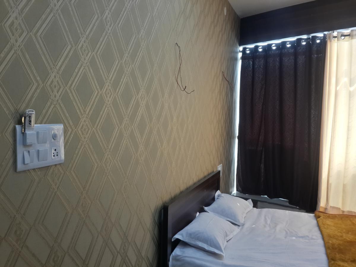 Hotel Holiday Era Opposite Railway Station Αουρανγκαμπάντ Εξωτερικό φωτογραφία